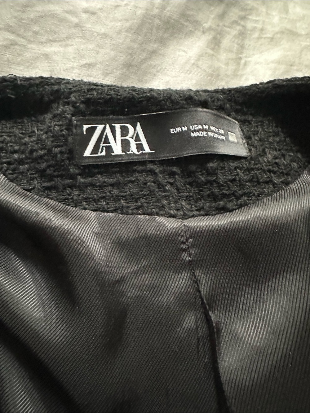 Zara black bouclé-style blazer ✨ - Picture 2 of 4